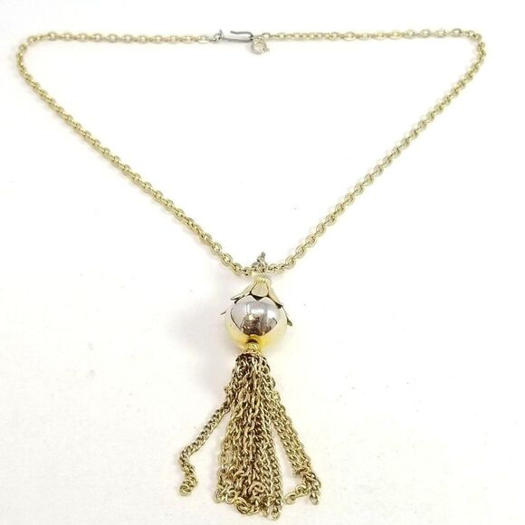 Vintage Gold Tone Necklace with Chain Tassel Pendant, Retro 70s Style Design - Picture 1 of 6